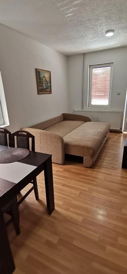 Apartman Masa 雅戈丁那 外观 照片