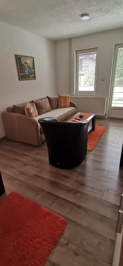 Apartman Masa 雅戈丁那 外观 照片