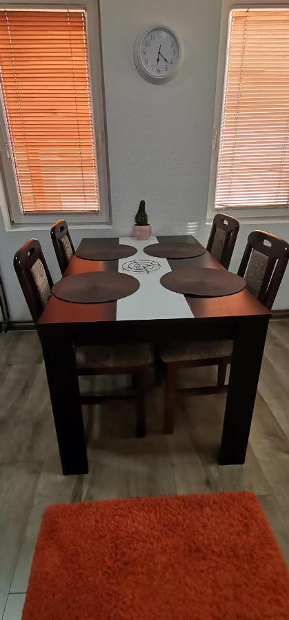 Apartman Masa 雅戈丁那 外观 照片